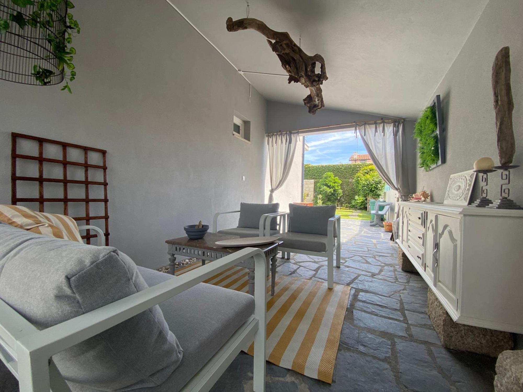 On The Way - Mindelo Beach/Guest House المظهر الخارجي الصورة